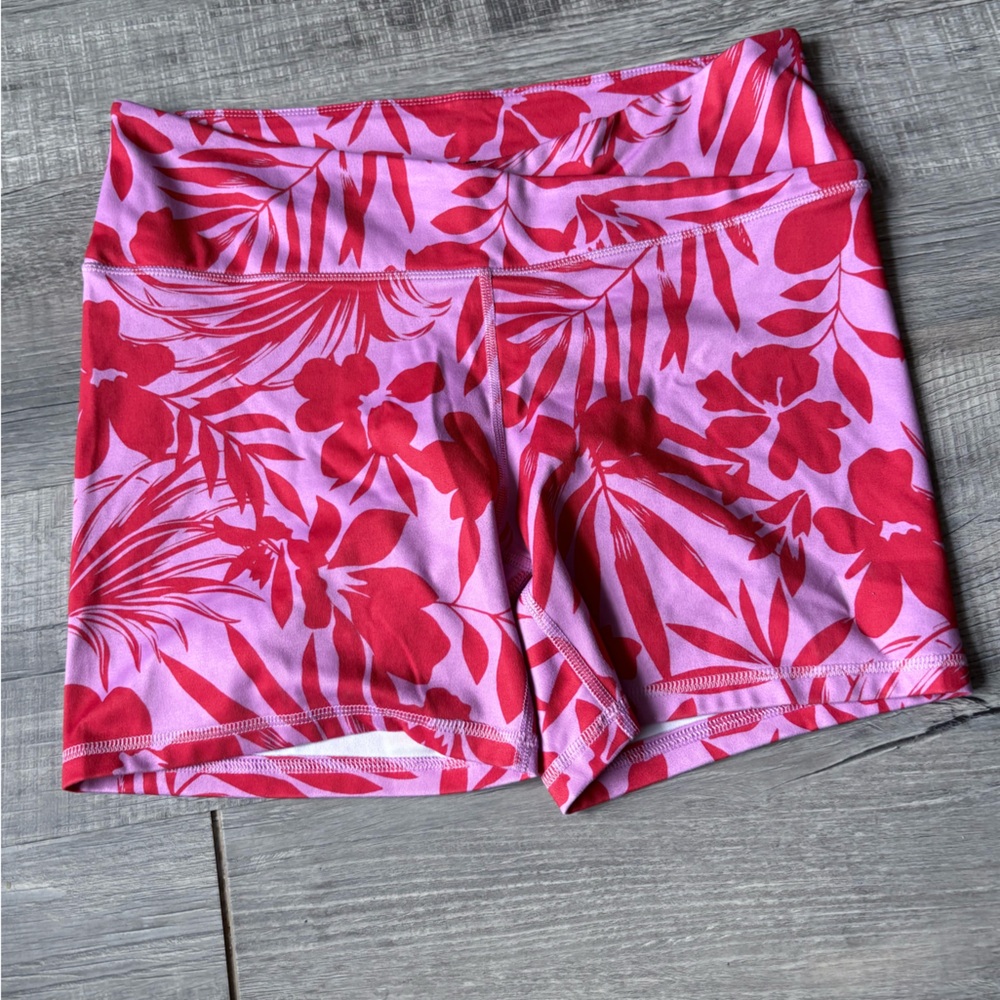 Avia Bike Shorts stretchy floral pink feminine summer vacation spring soft